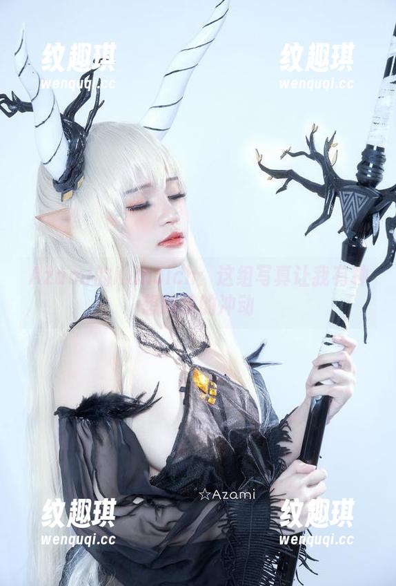 Azami Azami的Kunoich:这组写真让我有种想跟踪的冲动