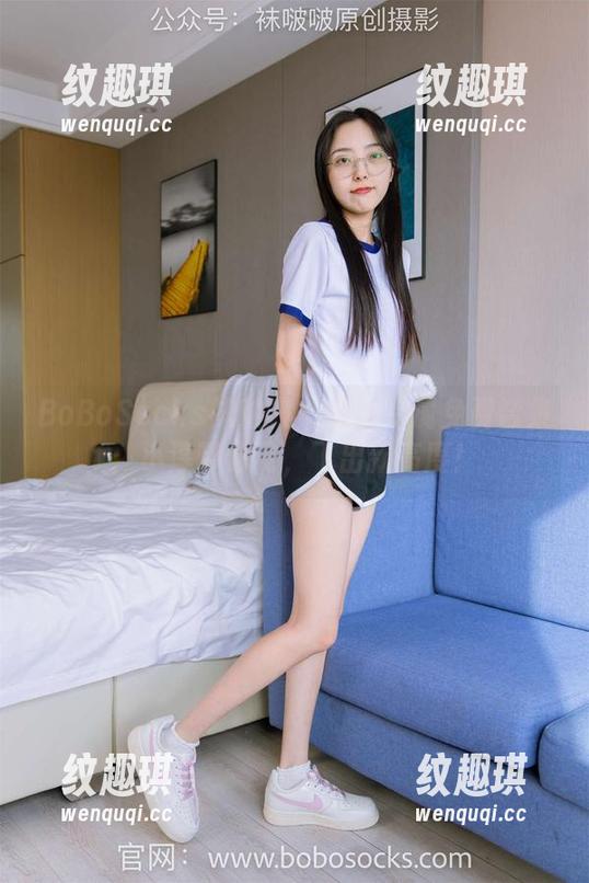 BoBoSocks袜啵啵-小淳 BoBoSocks袜啵啵 - 板鞋专属免费合集:小淳带你飞,飞出新高度!