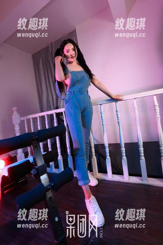 GIRLT果团网-little贝壳喵 GIRLT果团网 - 资源传送门开启,little贝壳喵的白衬衫在线等你来遇见,别放过任何乐趣!