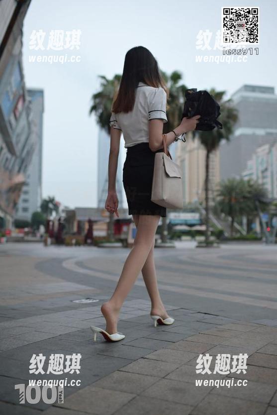 IESS异思趣向-秋秋 IESS异思趣向 - 好一个秋秋,黑丝演绎花园冷气机的私房图包