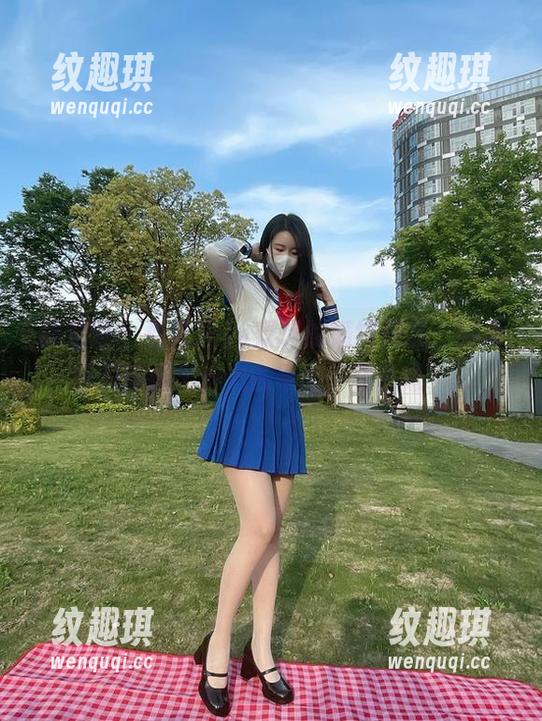 July芝岚 微密圈 - 看完July芝岚的婚纱作品,脑海里只浮现出一个古早的‘我也是’...