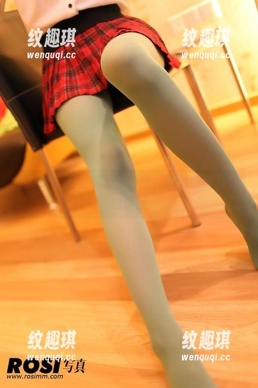 ROSI写真 ROSI:护士装里的诗意,值得细细品味的作品