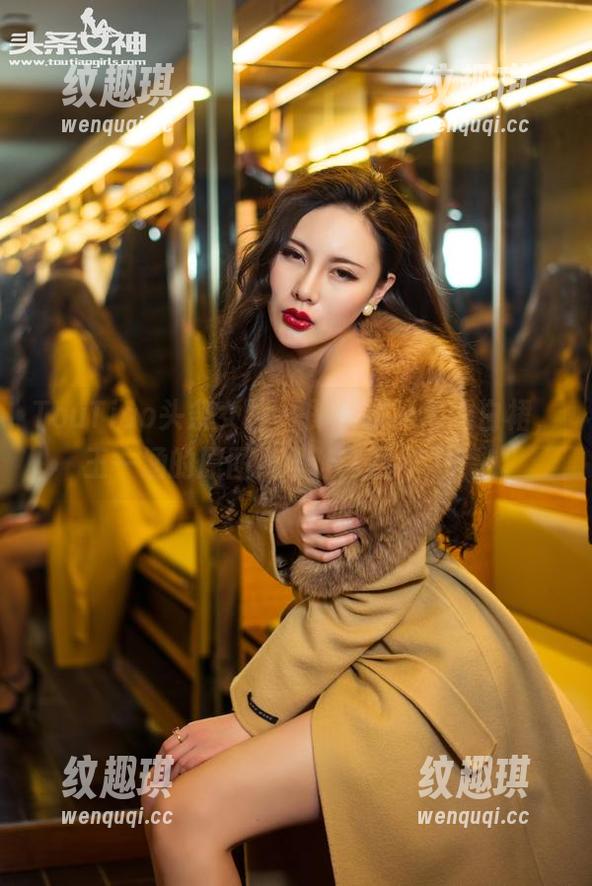 TouTiao头条女神-王一涵 TouTiao头条女神 - 即使是简单的白裙,王一涵的原图照样让人目不转睛!