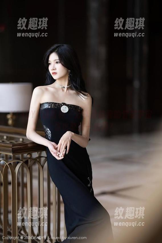 XIAOYU语画界-蜜桃酱 XIAOYU语画界 - 分享蜜桃酱的套装宇宙:你也敢挑一挑吗?