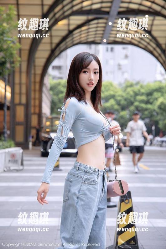 Xiuren秀人网 - 随便翻翻朱可儿Flora的睡衣写真，隐隐流露的性感和甜美，我觉得自己快要迷失了。