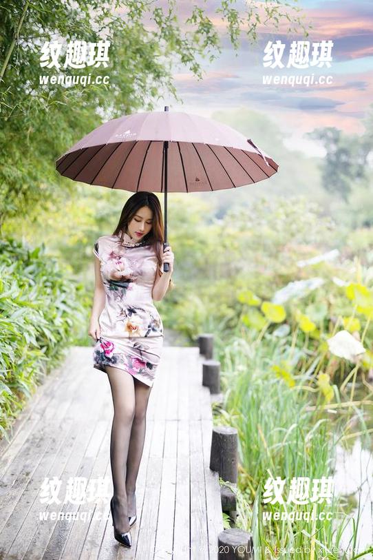 YouMi尤蜜荟 - 张思允Nice的吊带，套图里不止是衣服的事儿，似乎还有其他...