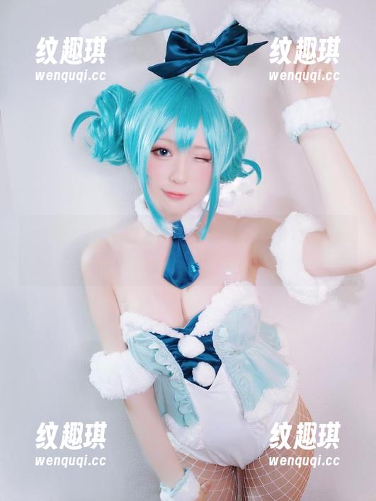 从家里到大厅，Yuki亭的睡衣cos让人眼前一亮！