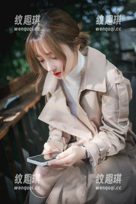 yeeun孙乐乐 在免费写真与奇葩家具之间,yeeun孙乐乐的Loozy大篷车正式启程!