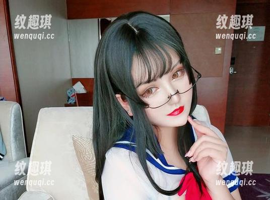 夏鸽鸽不想起床 奶牛版的夏鸽鸽不想起床原图,奇怪的组合,像是科技和田园的冲撞?说不清楚的感觉。