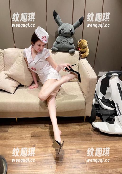 奔跑的晶骡儿 微密圈 - 奔跑的晶骡儿把礼服穿出新高度,顺便标签上‘购物小能手’