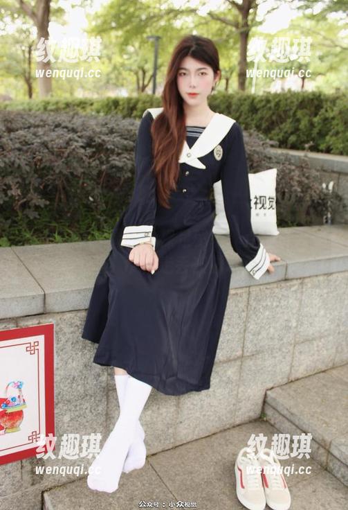 小众视觉-灵灵 小众视觉 - 灵灵的裸足秘境:点击进入美图,带你走丢在脚丫里