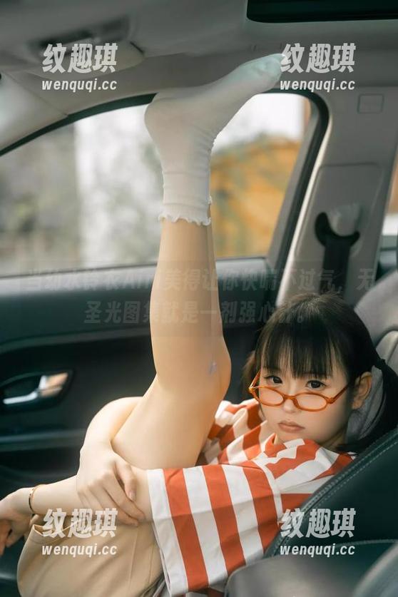 幼水铃衣 当幼水铃衣Airi美得让你快喘不过气,无圣光图集就是一剂强心针。