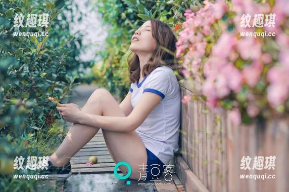 推女神-沫晓伊 推女神 - 校园迷雾中,沫晓伊的全套图包,暗藏着些许色彩的意外。