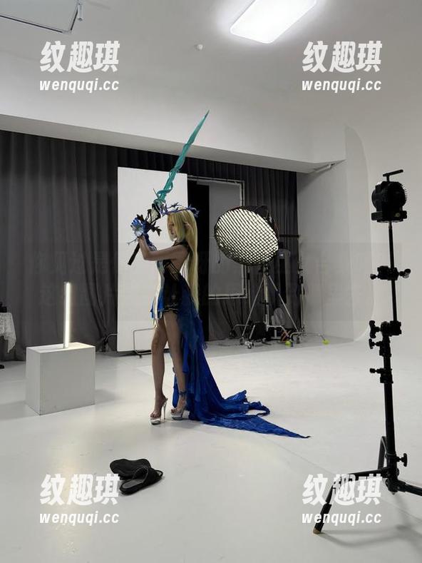 是你的阿薰呀 你见过是你的阿薰呀的黑兽巫女合集吗?这组图片突然让我的思绪飘到哪里去。