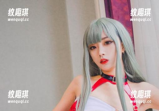 清颜颜子 清颜颜子私拍图包:办公室自拍的N种鲜活姿态,谁能抵挡得住?