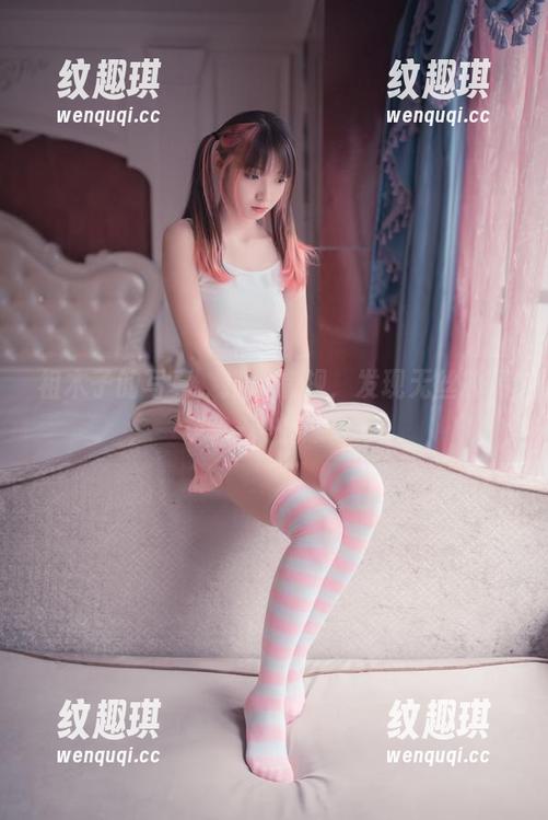 祖木子 祖木子的写真,打破常规,发现无丝的另一种性感