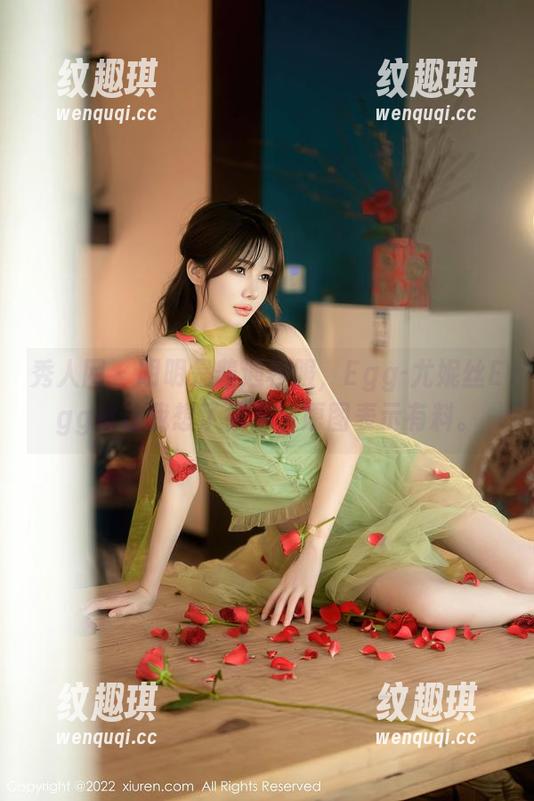 秀人网-Egg-尤妮丝Egg 秀人网 - 明明是普通校服,Egg-尤妮丝Egg却让我想了很多,原图表示有料。