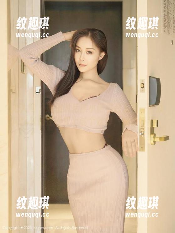 秀人网-熊小诺 秀人网 - 瑜伽课后熊小诺福利原图——就算你只是在沙发上试个蛤蟆,祝你好运!
