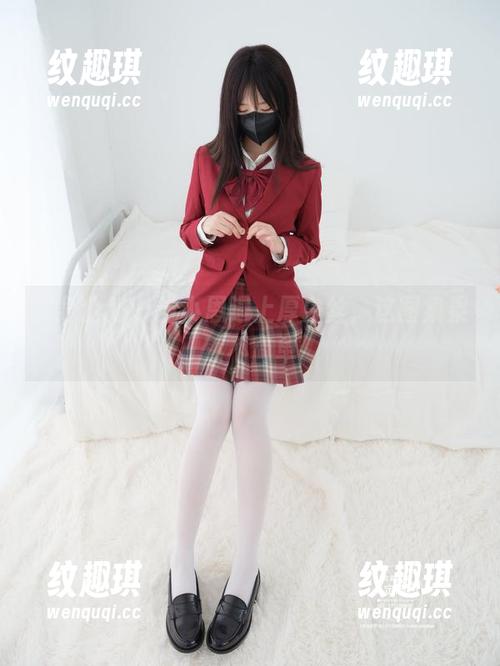 紧急企划-小恩 紧急企划 - 当小恩遇上厚白丝,这图集果然不简单