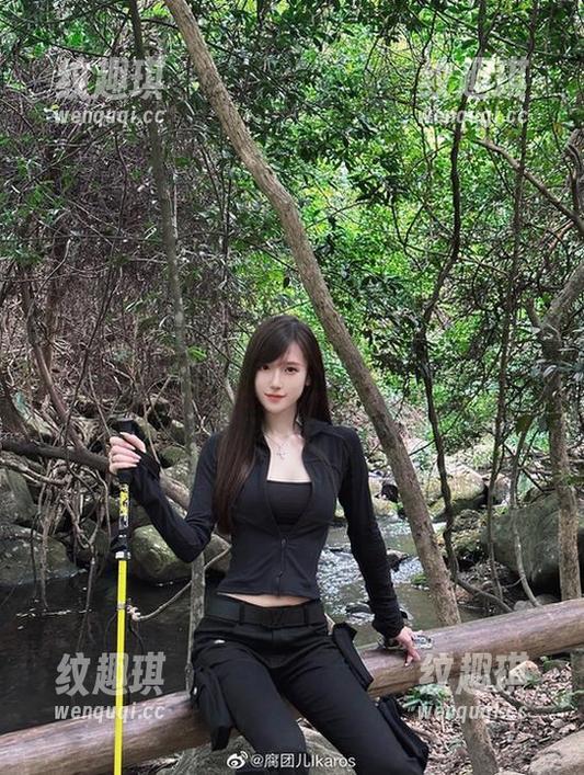 花嫁的纱裙发光了，腐团儿Ikaros的cos图片让我怀疑人生！