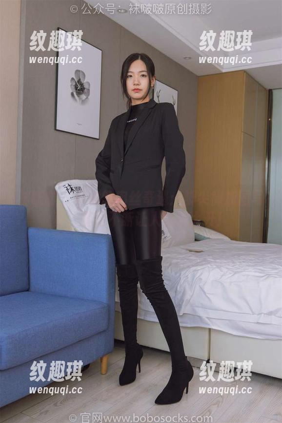 袜啵啵-小安 袜啵啵 - 小安的肉丝奇遇:脚尖微加固写真,套图不断让人脑洞大开!