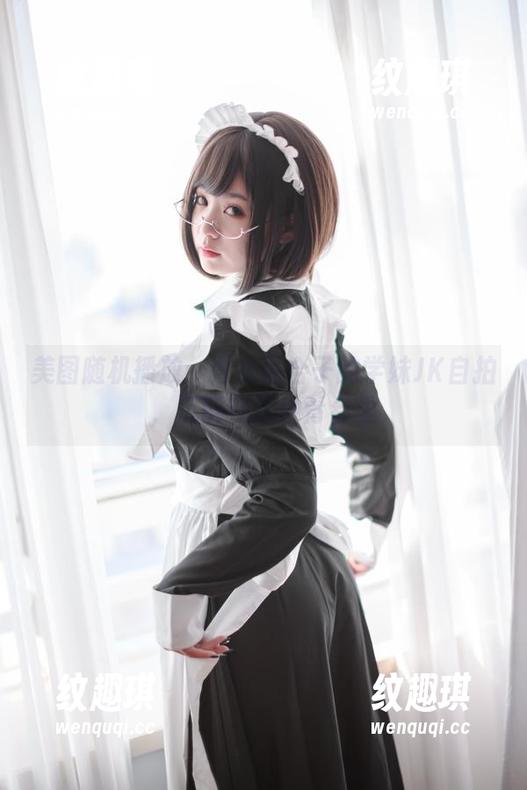 青水百合子 美图随机播放:青水百合子的学妹JK自拍,沉醉在这种青春里